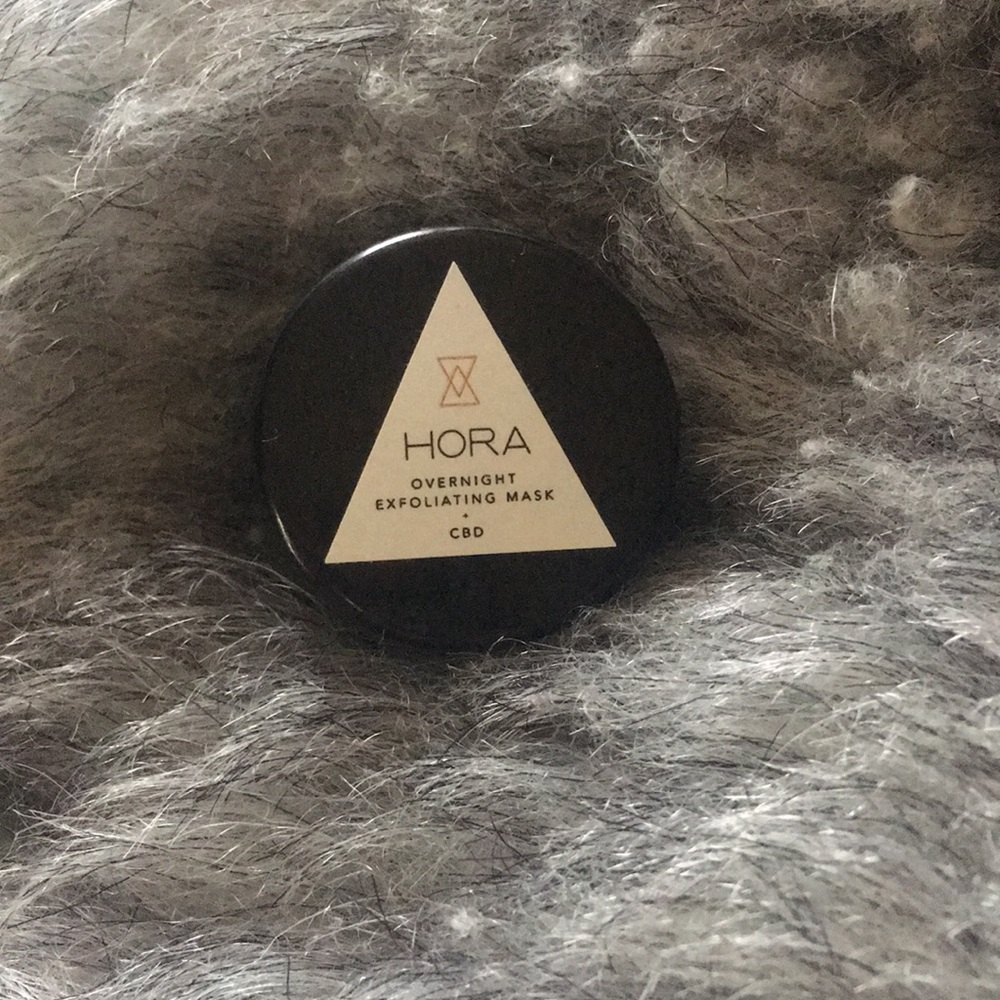 Hora Overnight Exfoliating Mask